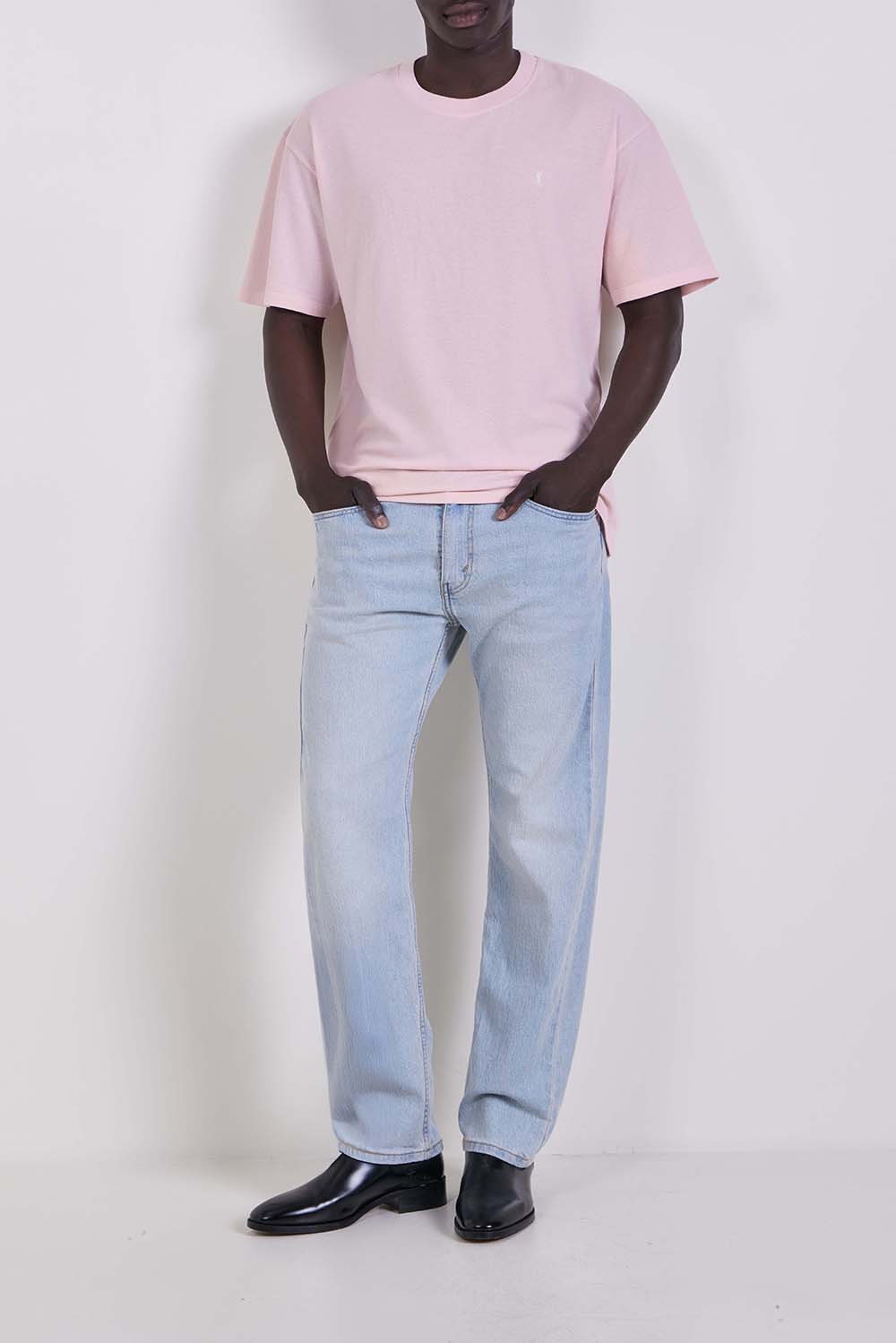 חולצת טי בגזרה משוחררת